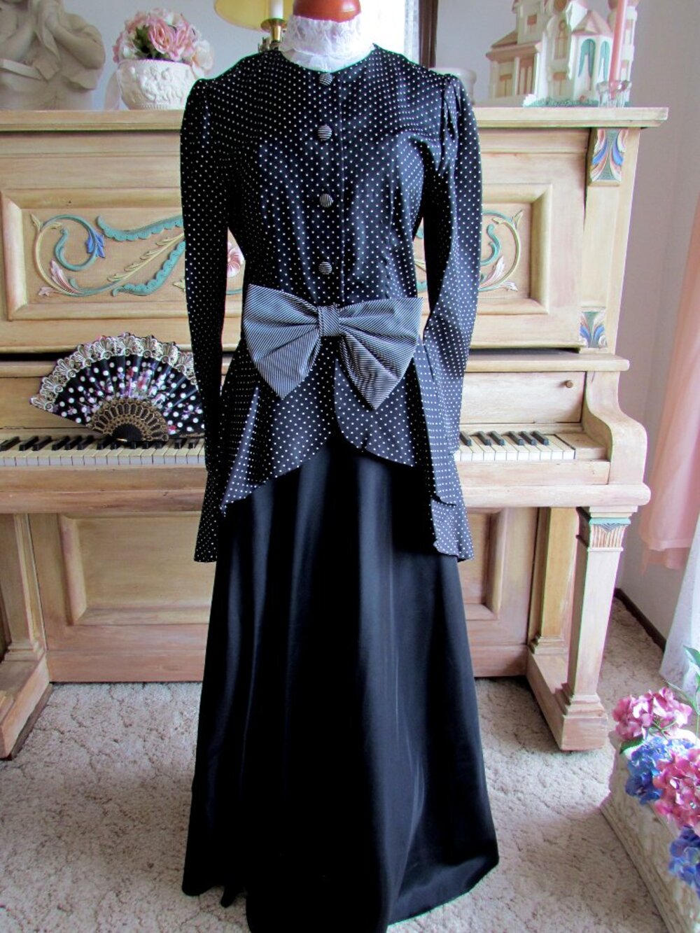 LONG BLACK SKIRT, 8, MICHAELANGELO ELEGANT MAXI for EVENING & VICTORIAN COSTUMES - Picture 3 of 4